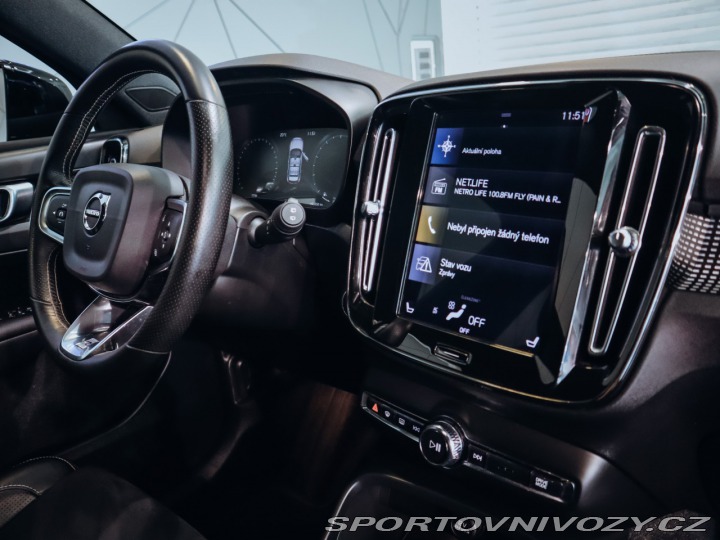 Volvo Ostatní modely XC40 T5 AWD R-Design 2018