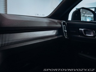 Volvo Ostatní modely XC40 T5 AWD R-Design 2018