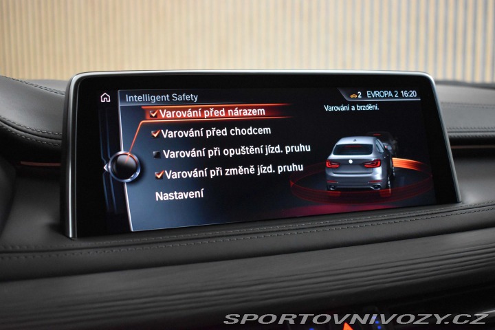 BMW X6 xDrive40d ///M *MAX.VÝBAV 2017