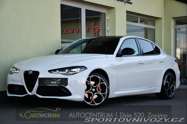 Alfa Romeo Giulia 2.0Turbo REZERVACE 2024