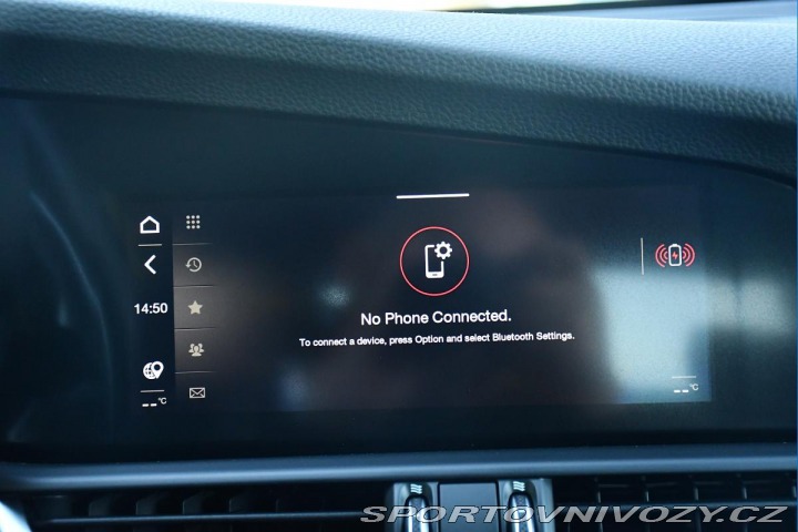 Alfa Romeo Giulia 2.0Turbo REZERVACE 2024