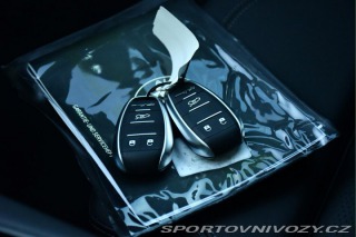 Alfa Romeo Giulia 2.0Turbo206kW AT8-Q4 Velo 2024