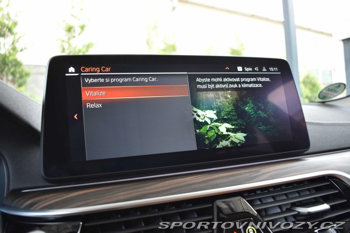 BMW 5 530d xD LUXURY*ZÁRUKA*ČR 2023