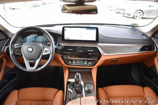 BMW 5 530d xD LUXURY*TAŽNÉ*ZÁRU 2023