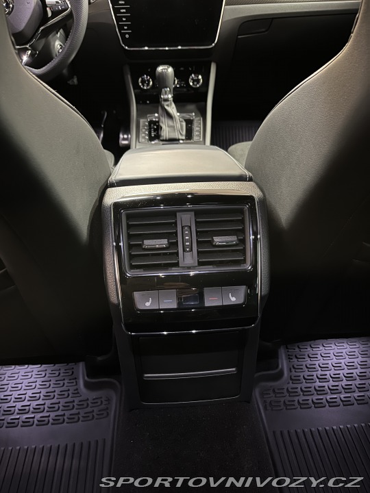 Škoda Superb Sportline 4x4 2023