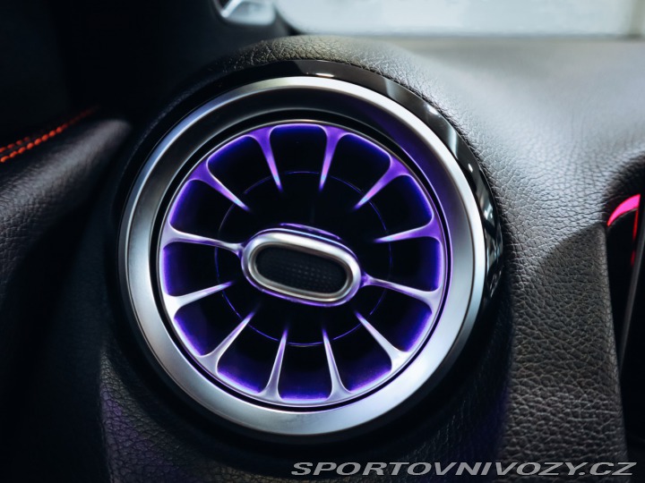 Mercedes-Benz Ostatní modely GLB 250 4MATIC AMG 2020