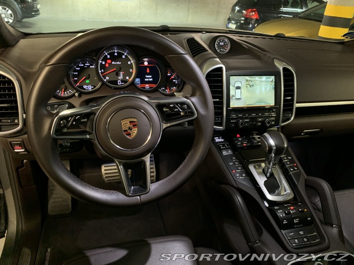 Porsche Cayenne Turbo 2017