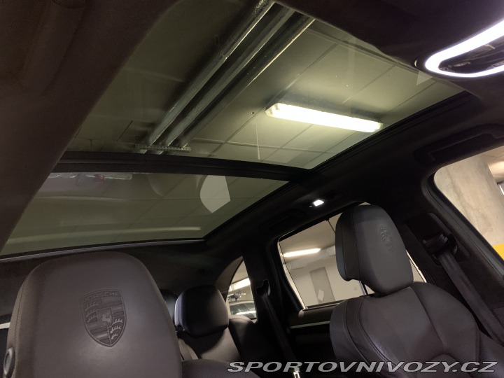 Porsche Cayenne Turbo 2017