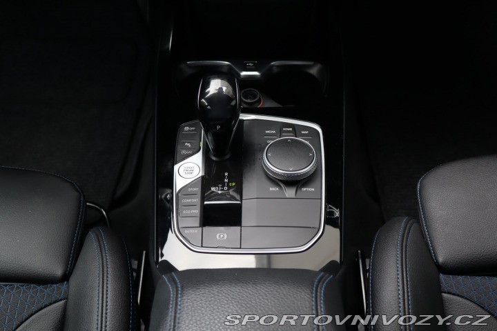 BMW 2 Luxury Line 218 i 2020