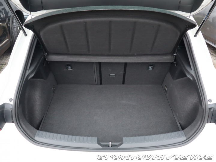 Cupra Leon 1.4 e-Hybrid 2021