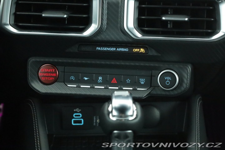 Ford Mustang GT V8 5.0 2024