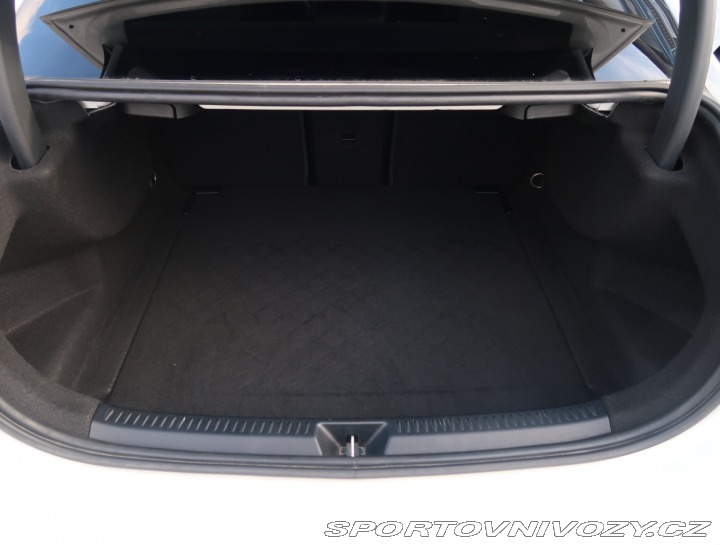 Mercedes-Benz A A 200 2021