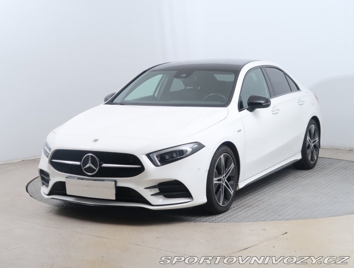 Mercedes-Benz A A 200 2021