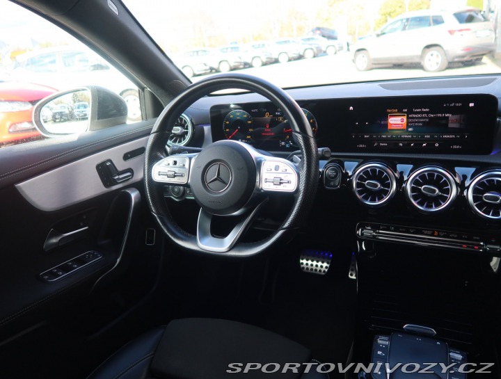 Mercedes-Benz A A 200 2021