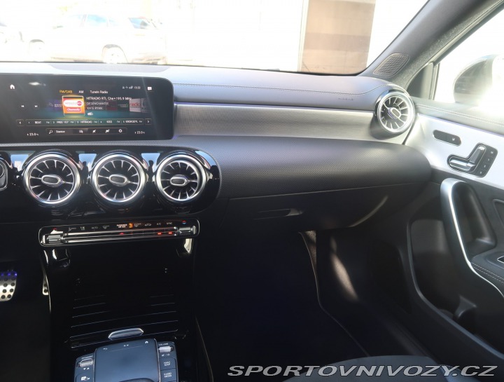 Mercedes-Benz A A 200 2021