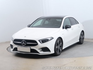 Mercedes-Benz A A 200 2021