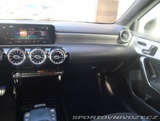 Mercedes-Benz A A 200 2021