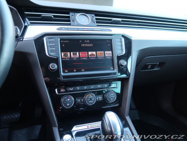 Volkswagen Ostatní modely Passat Highline 2.0 BiTDI 2016