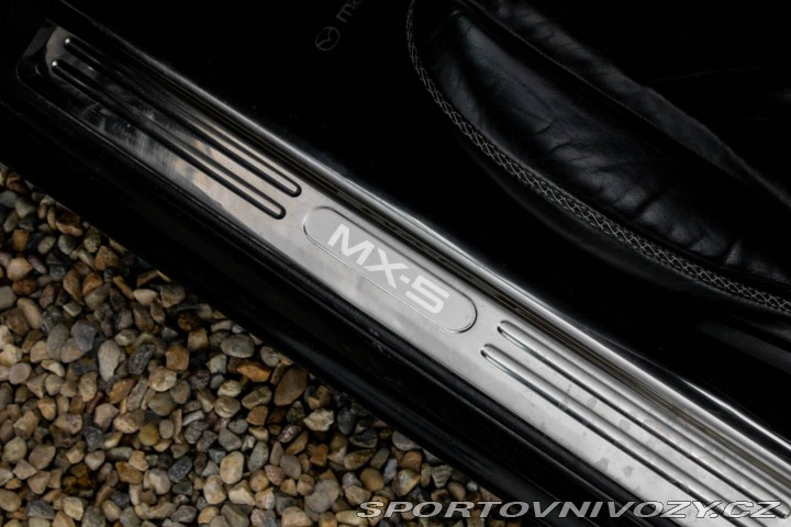 Mazda MX-5 NB 1.6 81kW, M5 / AJ NA 2004