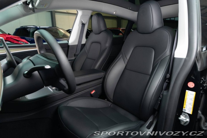 Tesla Model Y Dual Moro Long Range 2023