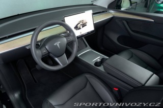 Tesla Model Y Dual Moro Long Range 2023