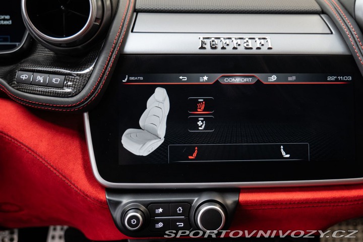 Ferrari GTC4Lusso V12 4x4 DTC/JBL/Kamera/Li 1800