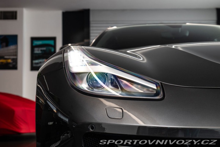 Ferrari GTC4Lusso V12 4x4 DTC/JBL/Kamera/Li 1800