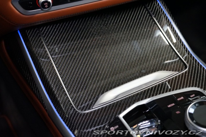 BMW X7 M60i*xDRIVE*PANO*TAŽ*NEZ. 2025