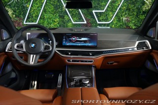 BMW X7 M60i*xDRIVE*PANO*TAŽ*NEZ. 2025