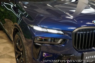 BMW X7 M60i*xDRIVE*PANO*TAŽ*NEZ. 2025