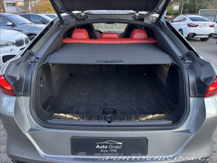 BMW X6 M 4.4 V8 2021