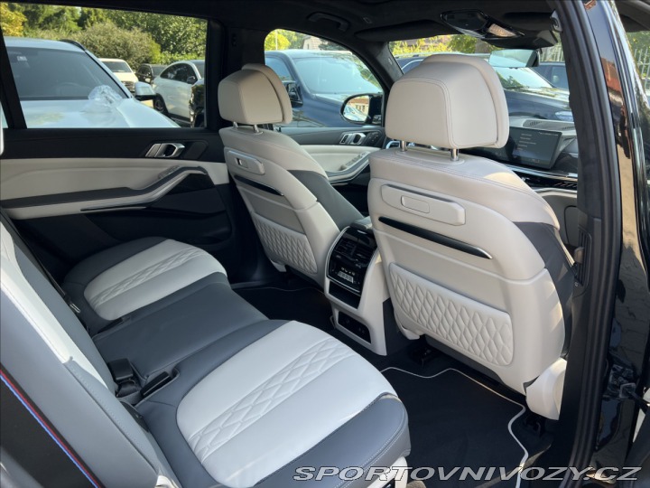 BMW X7 4.4 M60i Msport PRO X-dri 2023