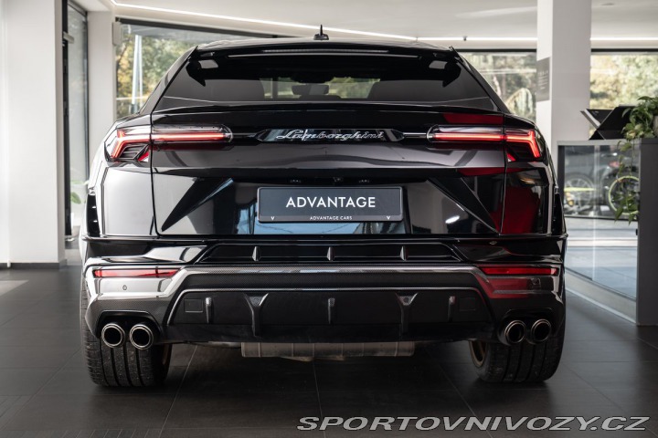Lamborghini Urus Performate 2025