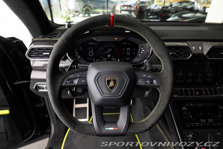Lamborghini Urus Performate 1800