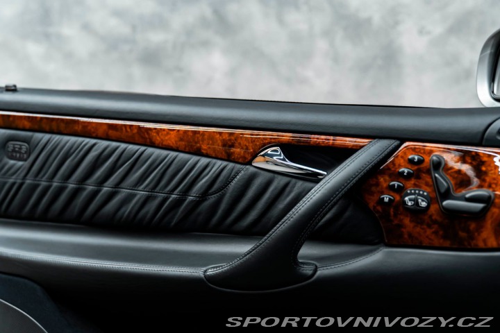 Mercedes-Benz CL Coupé V12, Bose, Masáže 2006