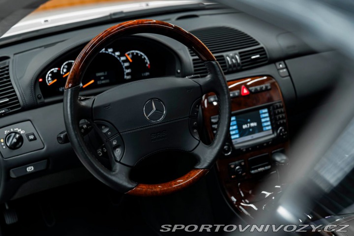Mercedes-Benz CL Coupé V12, Bose, Masáže 2006