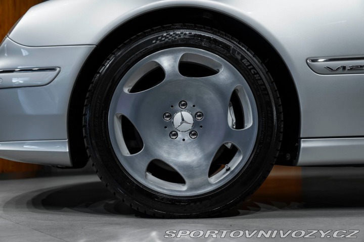 Mercedes-Benz CL Coupé V12, Bose, Masáže 1800