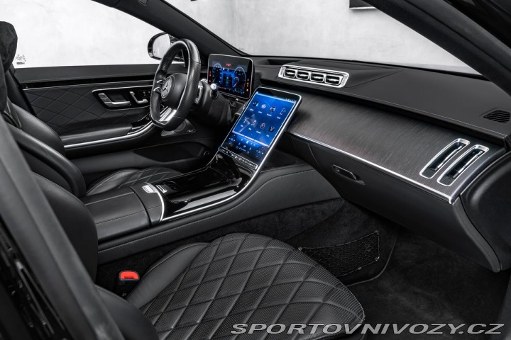 Mercedes-Benz S 4Matic AMG, hud, masáže, 1800