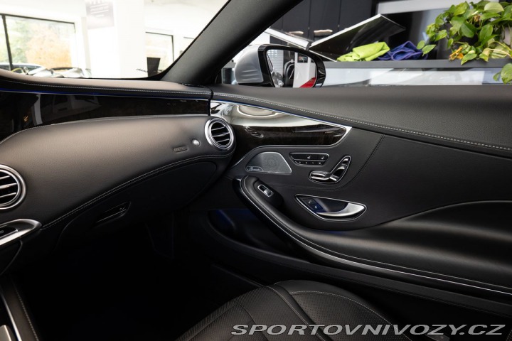 Mercedes-Benz S 4MATIC coupé 1800