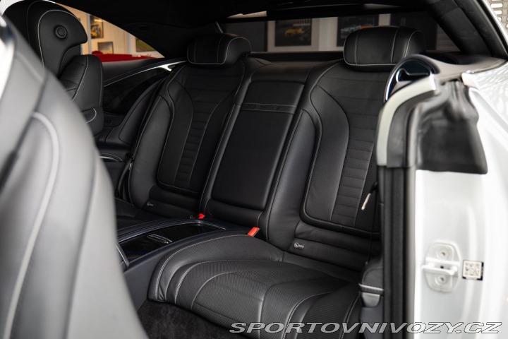 Mercedes-Benz S 4MATIC coupé 1800