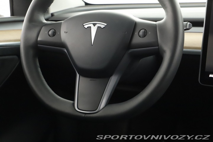 Tesla Model Y Long Range AWD 79kWh 2022