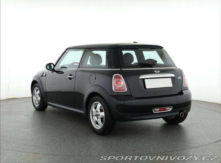 Mini One One 2012
