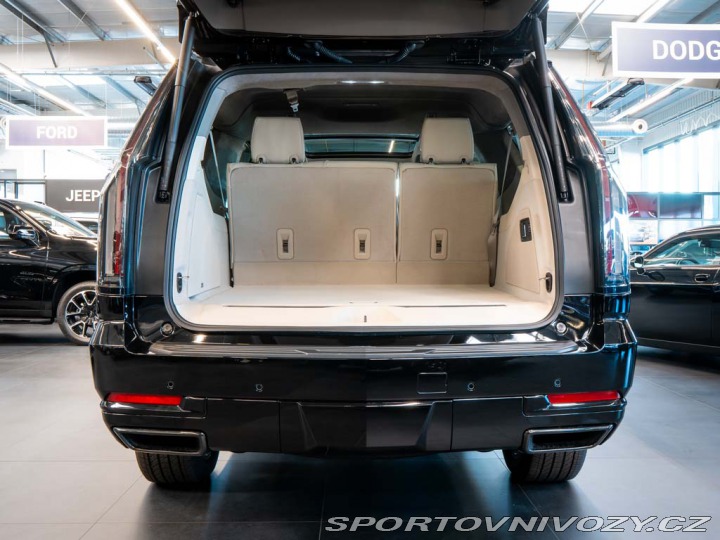 Ostatní značky Ostatní modely Cadillac Escalade 6.2 ESV Sport Platinum 20 2025