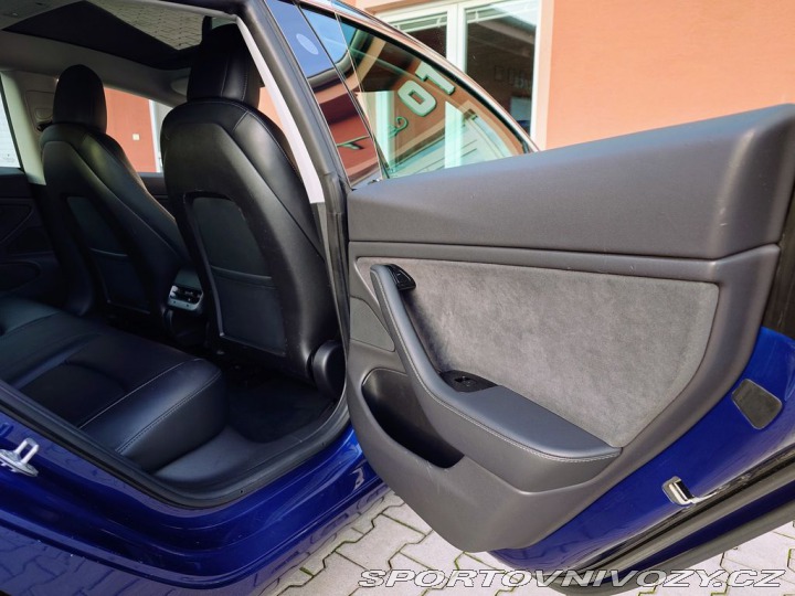 Tesla Model 3 Dual Motor Performance 36 2019