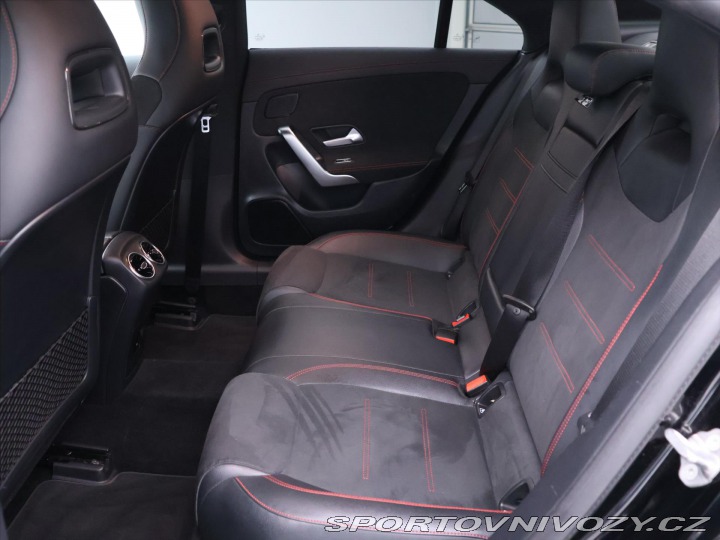 Mercedes-Benz CLA 1,3 200 120kW AMG DPH CZ 2021