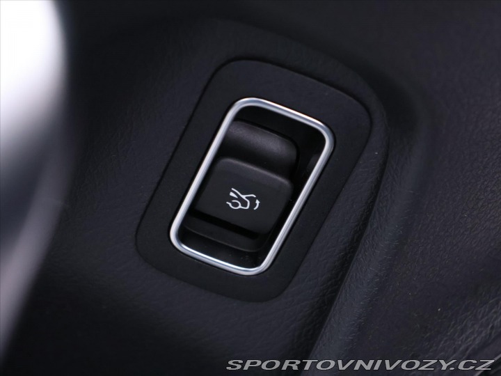 Mercedes-Benz CLA 1,3 200 120kW AMG DPH CZ 2021