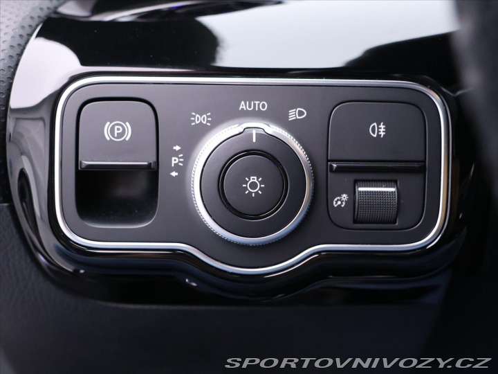 Mercedes-Benz CLA 1,3 200 120kW AMG DPH CZ 2021