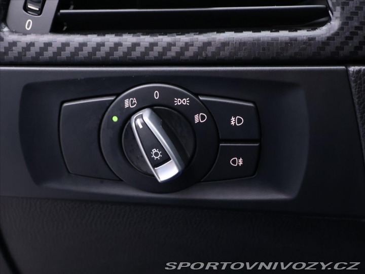 BMW 3 3,0 330i 190kW Xenon Navi 2006