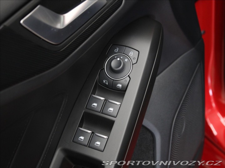 Ford Ostatní modely Focus 1,0 EB 115kW AT ST PANO. 2023