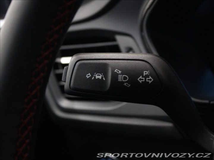 Ford Ostatní modely Focus 1,0 EB 115kW AT ST PANO. 2023